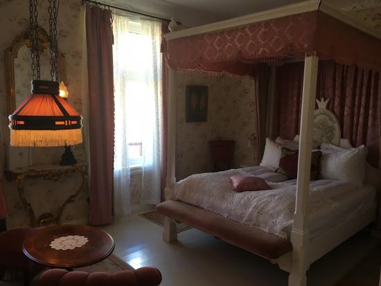 5 Dronning Julianne